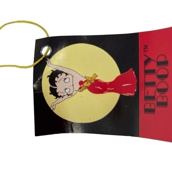 Betty Boop Strike a Pose Figurine Rare Original Edition - Picture 10 of 11